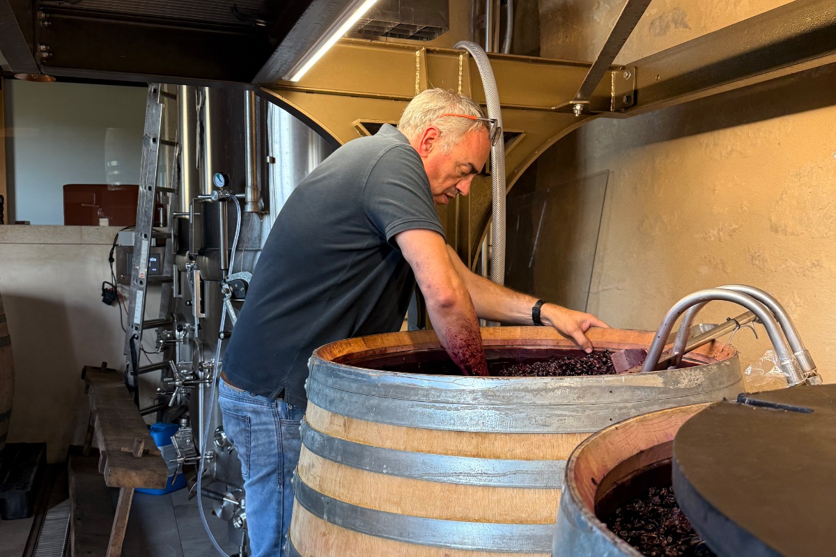 Denis Pomerede working a manual pipeage at CALICEM in September 2025. (Photo Credit: Jaclene Liew)