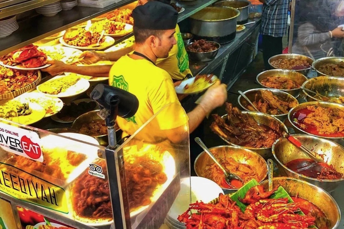 Nasi Kandar. (Photo Credit: James Kaewanan)